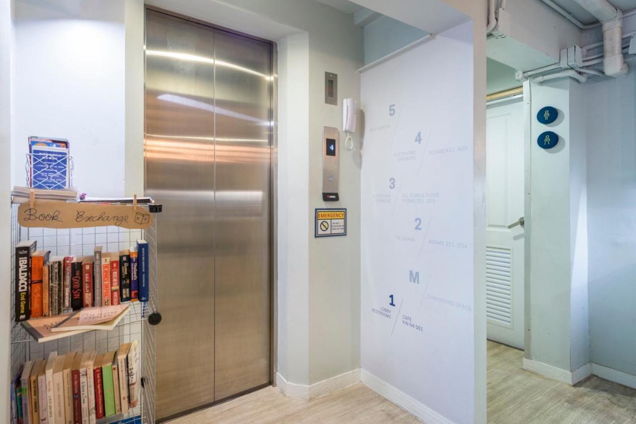 Kinnon Deluxe Hostel Coworking Cafe Бангкок Экстерьер фото