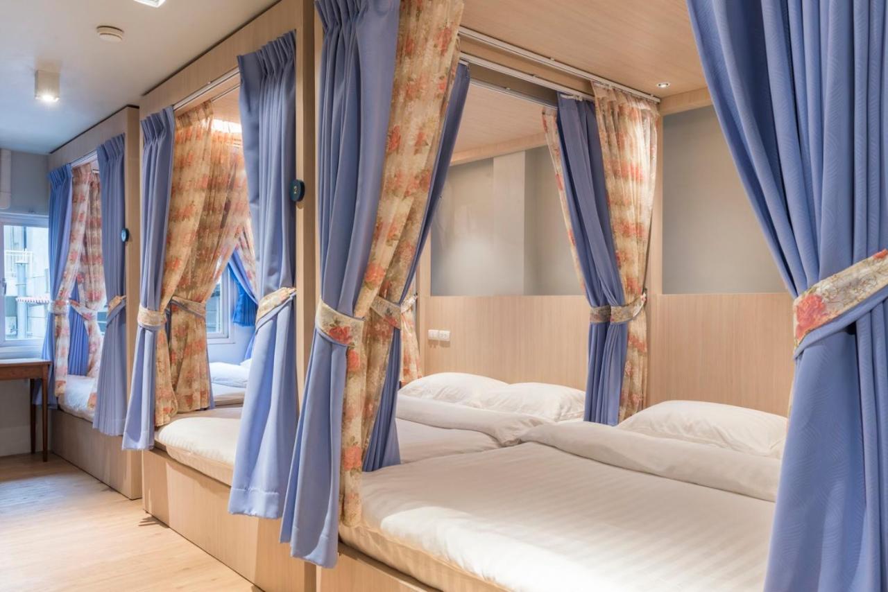 Kinnon Deluxe Hostel Coworking Cafe Бангкок Экстерьер фото